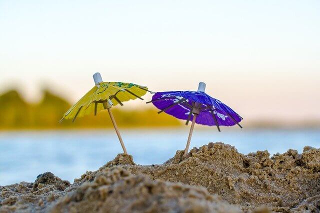 海辺の傘
