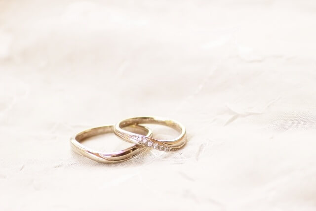 ２つの結婚指輪