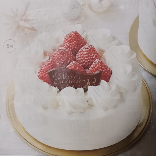 タイプ別！コンビニのクリスマスケーキの味＆具材を徹底比較2023｜どこが美味しい？