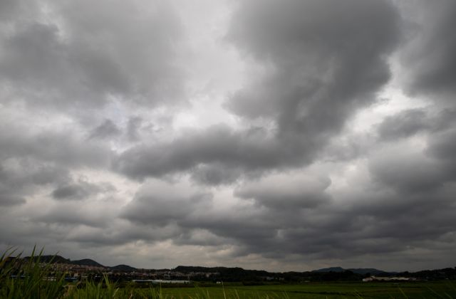 台風など低気圧の日に甘いものは良くないの？なぜ？間食に良い食べ物は何？