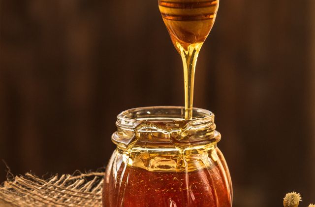 ホットハニーオリエンタルマンゴーティーフラペチーノはどのくらい辛いの？美味しい？まずい？スタバ新作の気になる味を調査